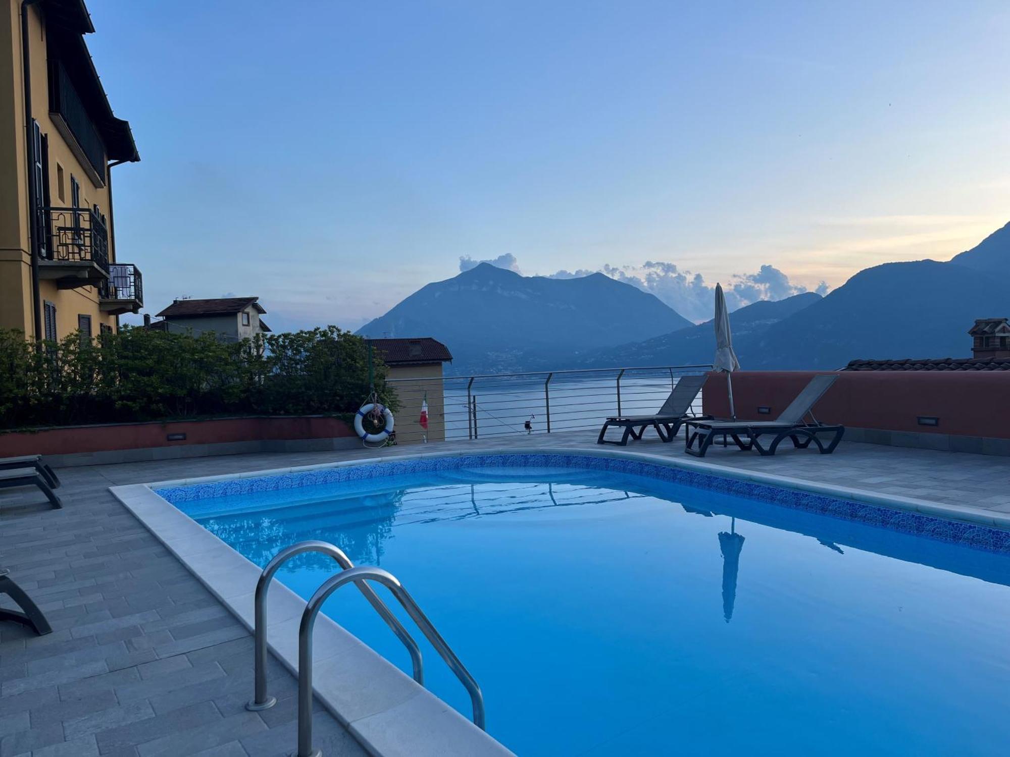 Stunning Apartment- Terrace And Swimming Pool Bellano Luaran gambar