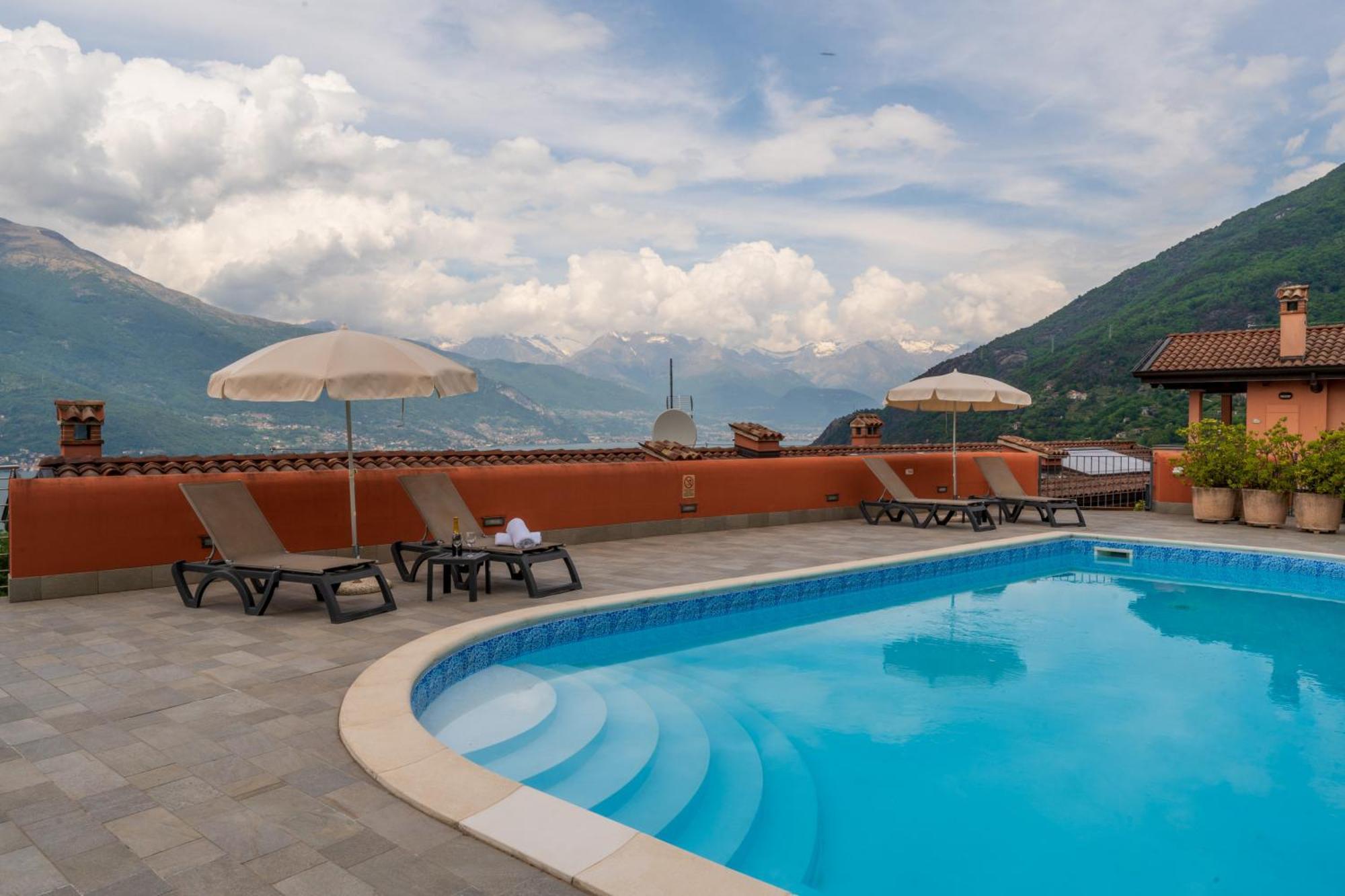 Stunning Apartment- Terrace And Swimming Pool Bellano Luaran gambar